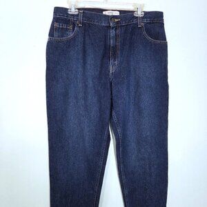 NWT Levi's Relaxed Fit Tapered Straight Leg Medium Wash Jeans Size 16